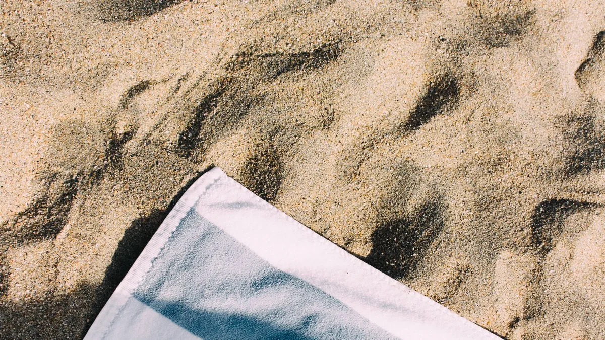 Las 5 mejores esterillas y mantas de playa